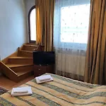 לינה וארוחת בוקר Nautic - Jezioro Mamry, Velo 3*