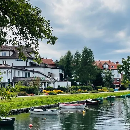 Nautic - Jezioro Mamry, Velo