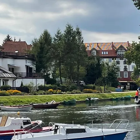 Nautic - Jezioro Mamry, Velo 3*