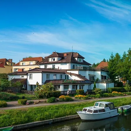 Nautic - Jezioro Mamry, Velo